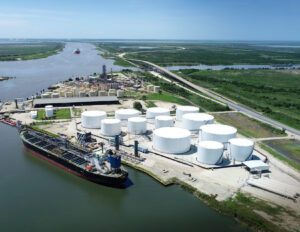 Howard Energy Partners is a leader in Midstream energy. This facility, part of our network of midstream pipelines, including the Nueva Era Pipeline, terminals, and logistics facilities, including Javelina, power North America with positive energy.